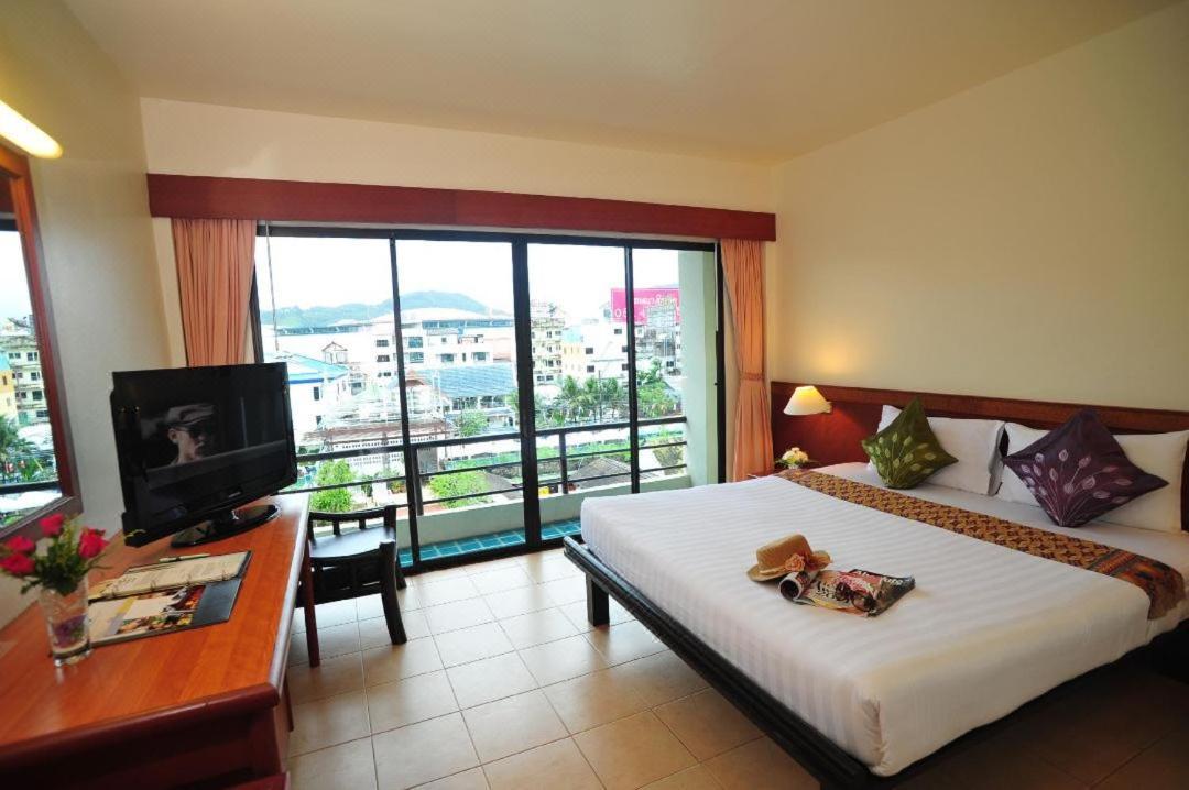 Khách sạn C & N Patong, Phuket