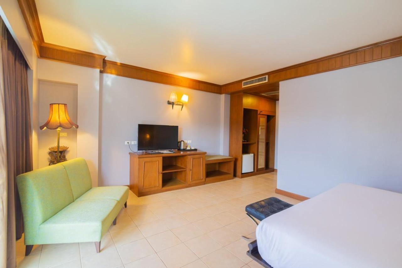 C & N Hotel Patong, Phuket 3*