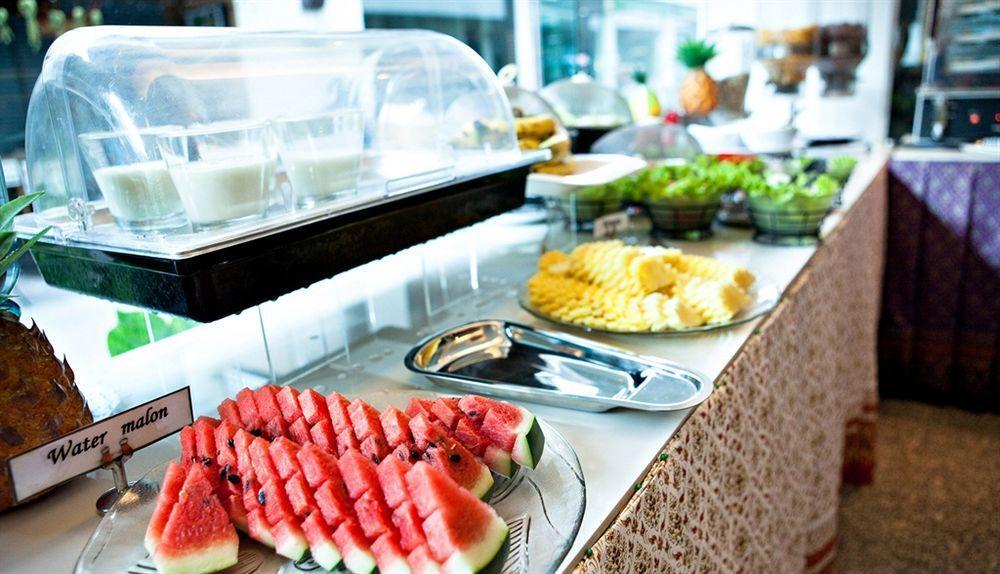 C & N Hotel Patong, Phuket Hotell 3*